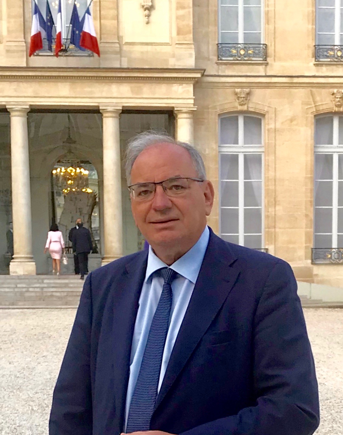 Bernard Perrut
